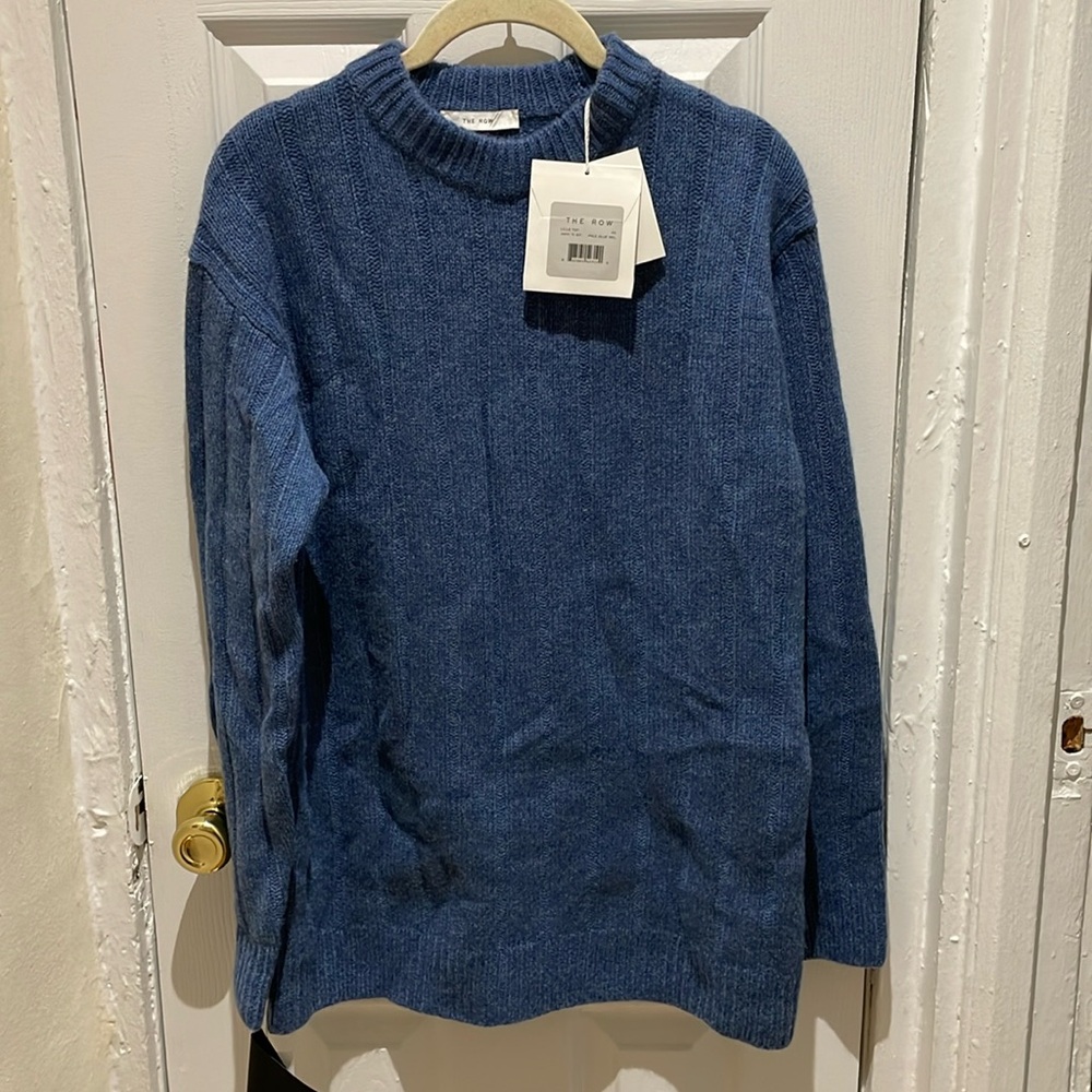 The Row Lilla 100% cashmere sweater